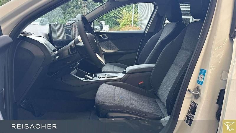 Gebraucht BMW 120 Basis 170 PS (125 kW) 2025 Alpinweiß uni Kleinwagen