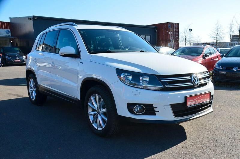 Gebraucht VW Tiguan LOUNGE 150 PS (110 kW) 2016 Weiß SUV
