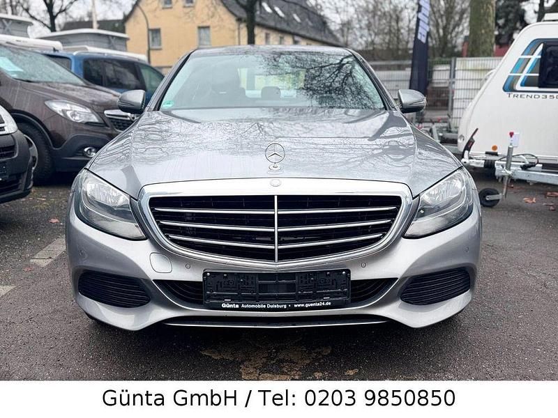 Gebraucht Mercedes C180 Exclusive 158 PS (116 kW) 2015 Silber Limousine