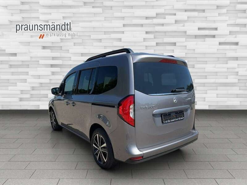 Gebraucht Mercedes EQT200 Premium 89 kW (122 PS) 2024 Chromitgrau Van / Kleinbus