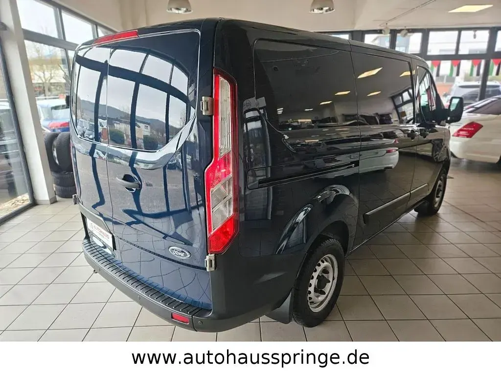 Second-hand Ford Transit Custom 105 CP (77 kW) 2019 Albastru Berlinǎ
