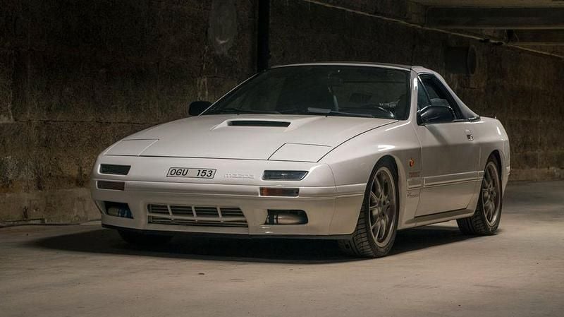 Weiß Gebraucht 1990 Mazda RX7 Coupé | 14.500 € - Bild 1/4