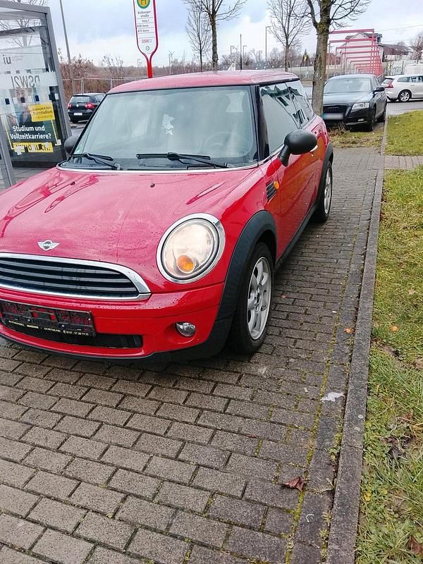 Gebraucht Mini Cooper 90 PS (66 kW) 2009 Rot Kleinwagen