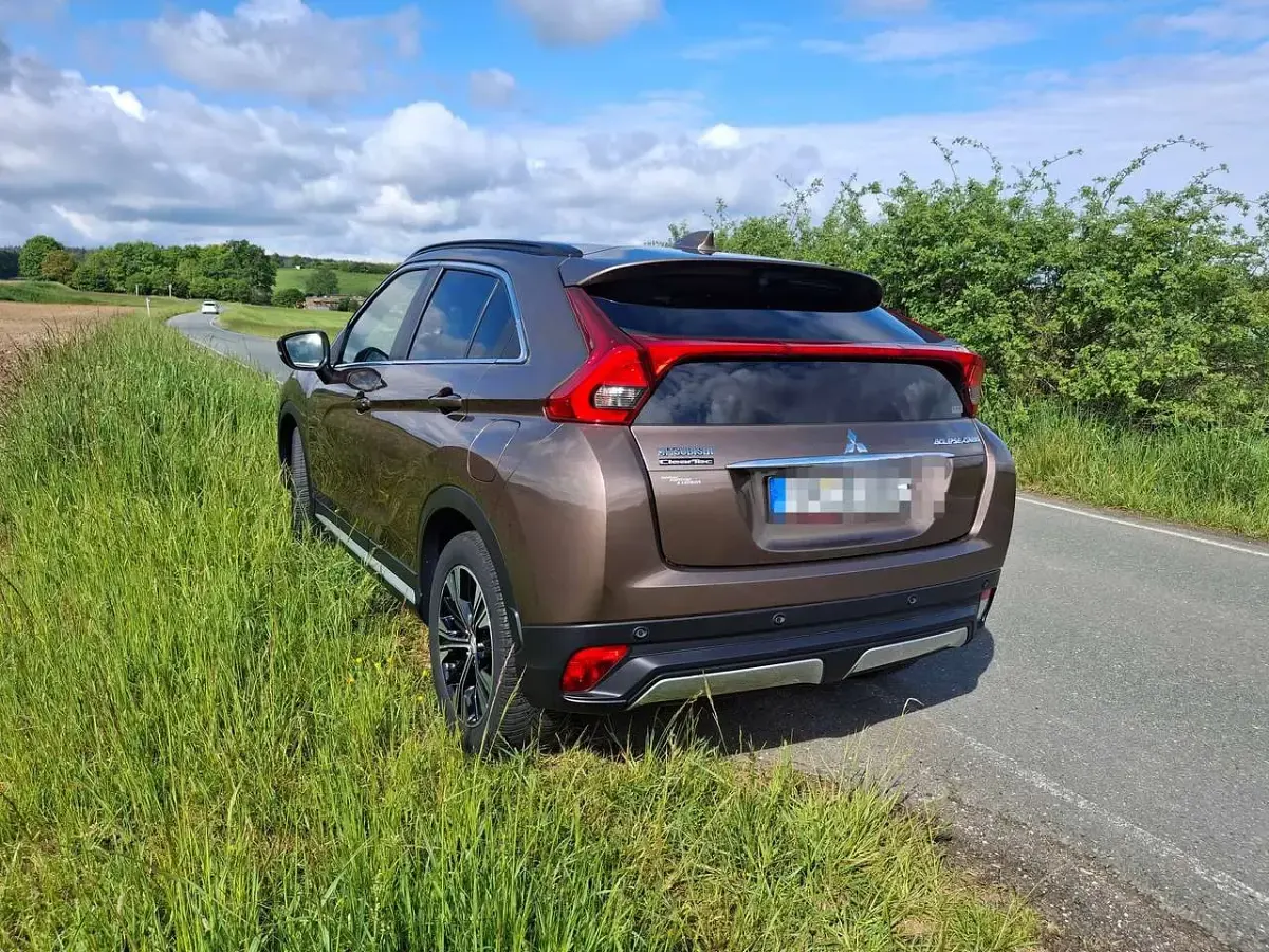 Gebraucht Mitsubishi Eclipse Cross Top 163 PS (119 kW) 2018 Braun SUV