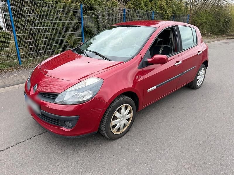 Gebraucht Renault Clio II Rip Curl 101 PS (74 kW) 2009 Rot Kleinwagen