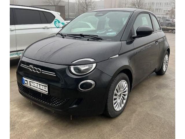 Gebraucht Fiat 500e Action 69 kW (95 PS) 2022 Onyx schwarz) (schwarz Kleinwagen