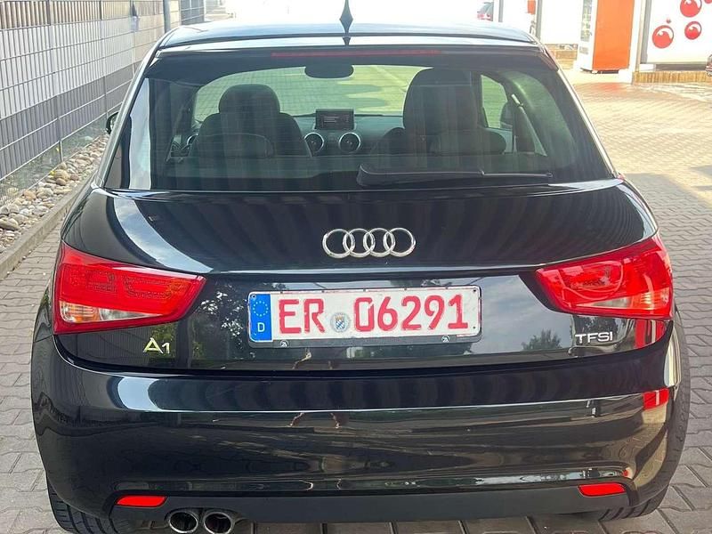 Gebraucht Audi A1 122 PS (89 kW) 2010 Schwarz Kleinwagen