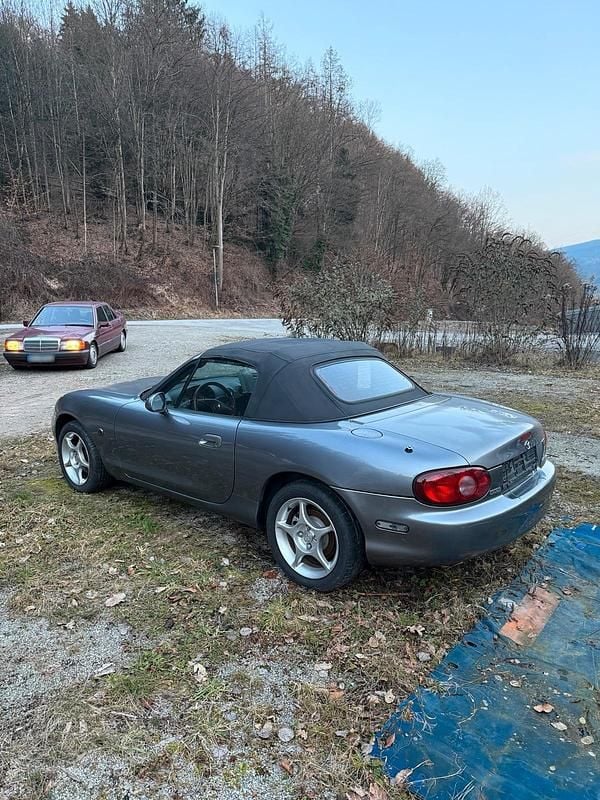 Gebraucht Mazda MX5 110 PS (80 kW) 2004 Grau Cabrio