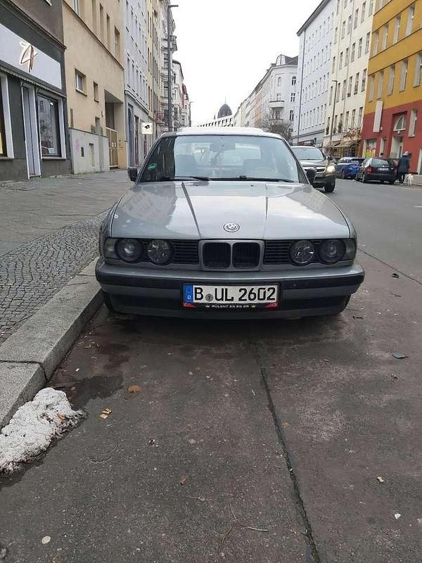 Gebraucht 1993 BMW 520 Limousine | 6.200 € - Bild 1/4