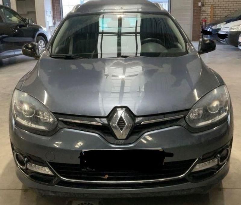 Gebraucht Renault Mégane III Bose Edition 110 PS (80 kW) 2015 Grau Limousine