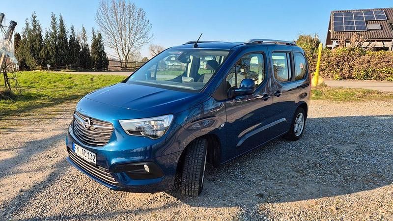 Gebraucht Opel Combo Life Edition 110 PS (80 kW) 2018 Blau Van / Kleinbus