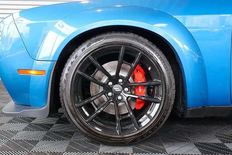 Gebraucht Dodge Challenger 373 PS (274 kW) 2022 Blau Coupé