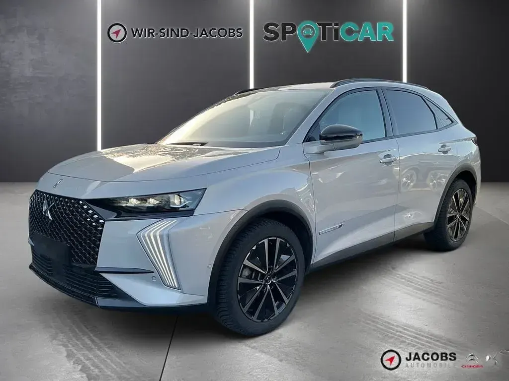 Gebraucht DS Automobiles DS7 Crossback 131 PS (96 kW) 2024 Grau (metallic) SUV