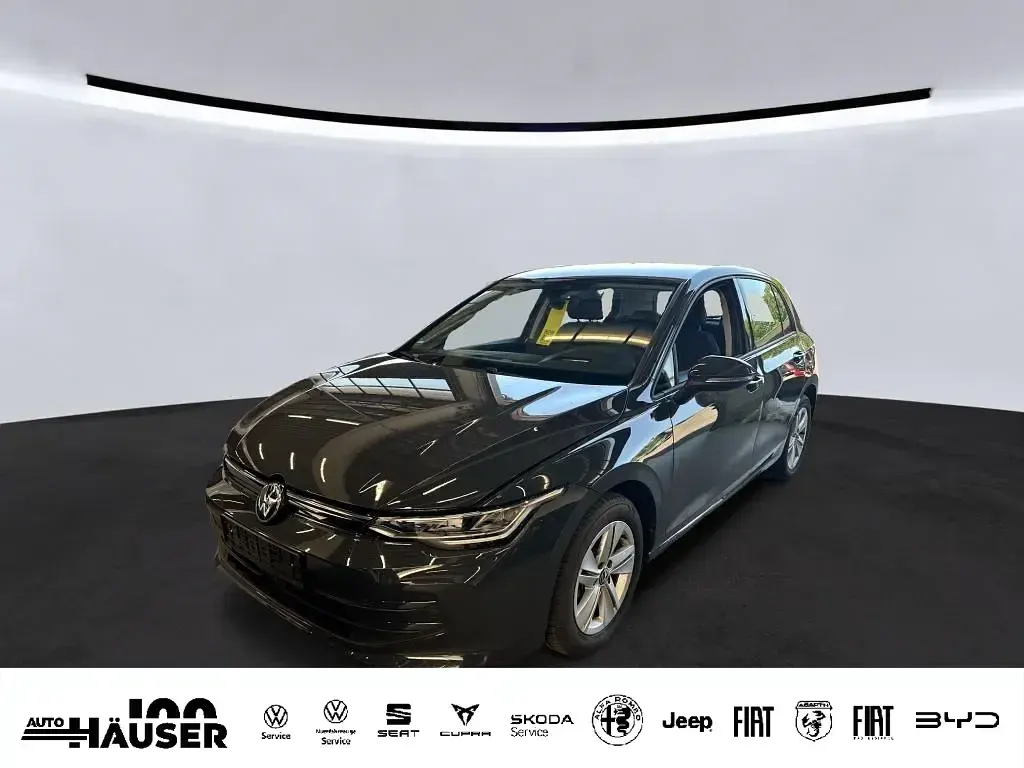 Gebraucht VW Golf VIII Life 116 PS (85 kW) 2024 Limousine