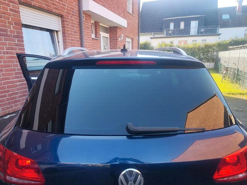 Gebraucht VW Touareg 286 PS (210 kW) 2011 Blau SUV
