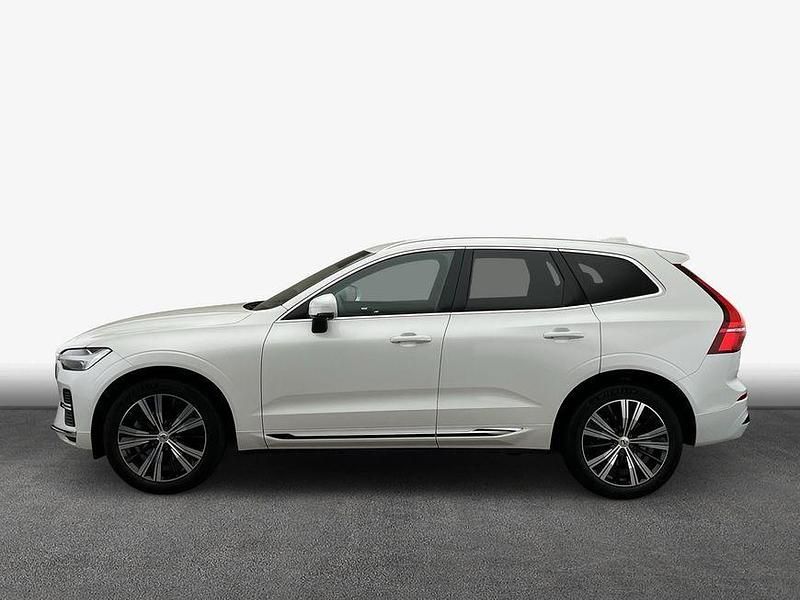Gebraucht Volvo XC60 Plus 250 PS (183 kW) 2023 Weiß SUV