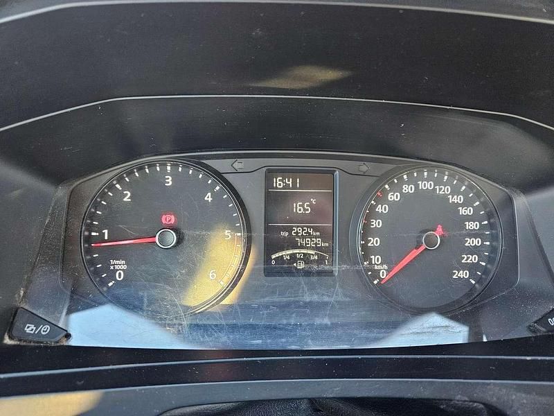 Gebraucht VW Transporter 102 PS (75 kW) 2018 Candyweiß Van