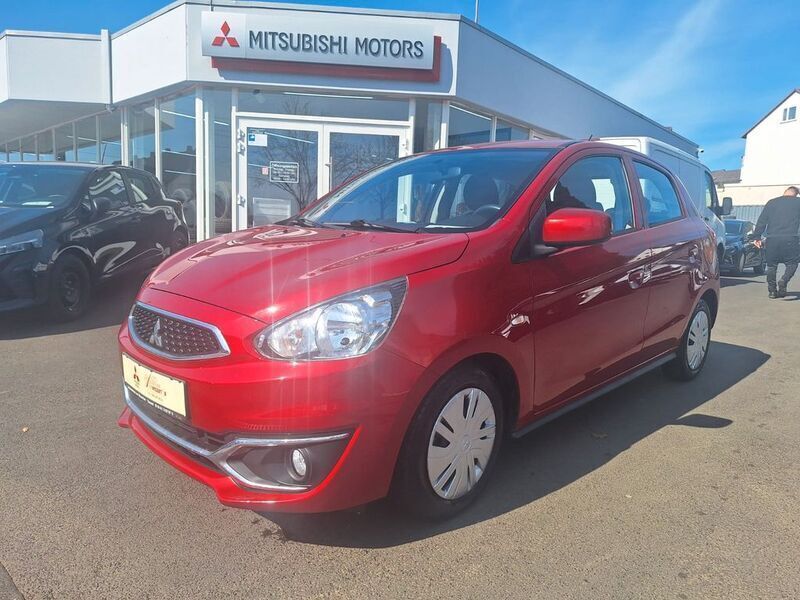 Rot Gebraucht 2020 Mitsubishi Space Star Diamant Edition Kleinwagen | 8.490 € (Fairer Preis) - Bild 1/4