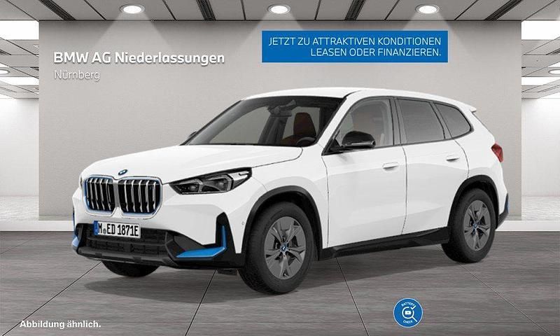 Gebraucht BMW iX1 Performance 230 kW (313 PS) 2023 Weiß SUV
