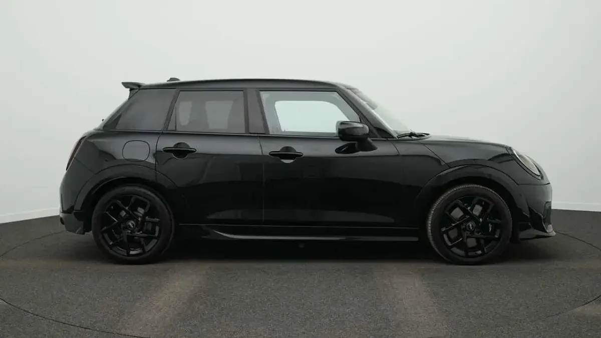 Gebraucht Mini John Cooper Works 204 PS (150 kW) 2025 Schwarz Kleinwagen