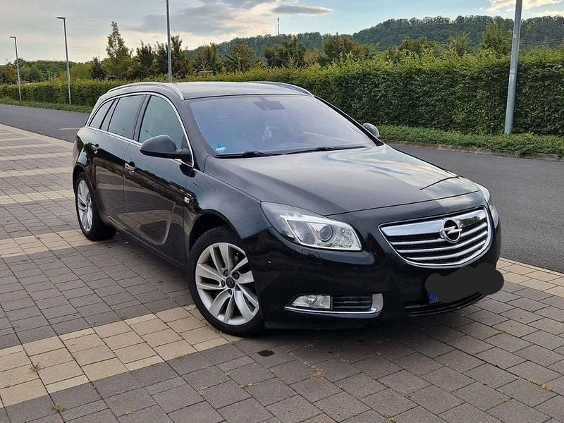 Schwarz Gebraucht 2013 Opel Insignia Edition Kombi | 5.300 € (Fairer Preis) - Bild 1/4