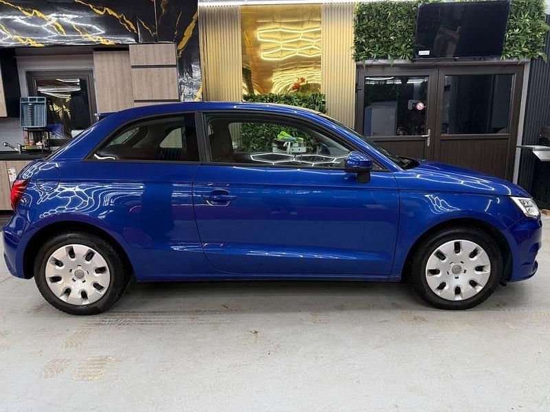 Gebraucht Audi A1 Sport 125 PS (91 kW) 2017 Blau Kleinwagen