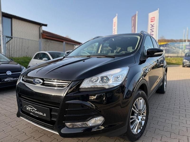 Gebraucht Ford Kuga Titanium 163 PS (119 kW) 2014 Schwarz SUV