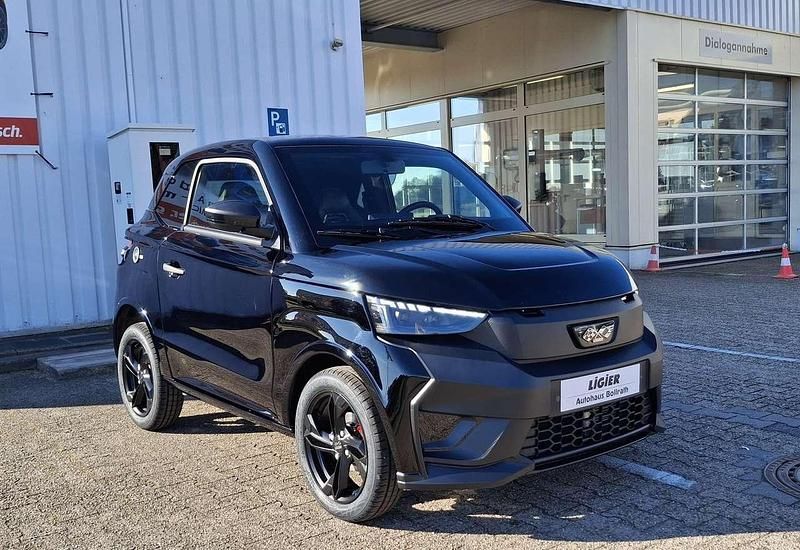 Schwarz intense Neu 2025 Ligier JS50 Kleinwagen | 19.400 € (Fairer Preis) - Bild 1/4