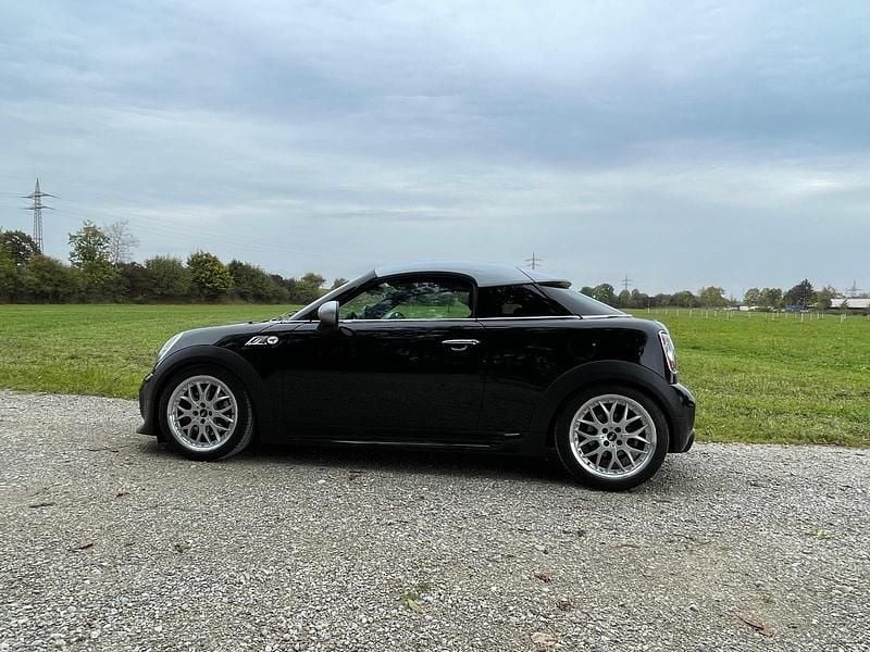 Gebraucht Mini Cooper S Coupé 184 PS (135 kW) 2012 Schwarz Coupé