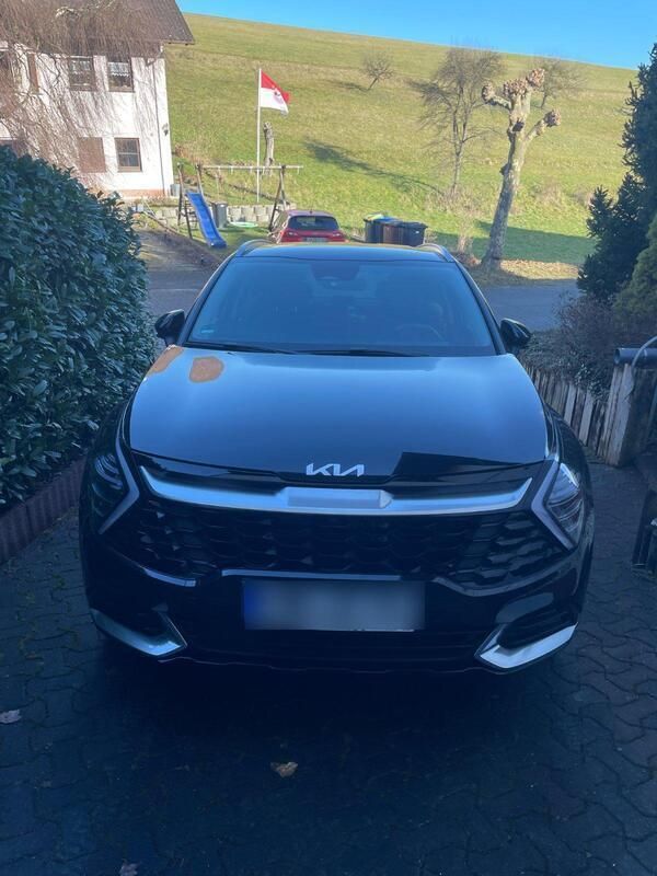 Schwarz Gebraucht 2022 Kia Sportage 2 SUV | 32.500 € (Fairer Preis) - Bild 1/4