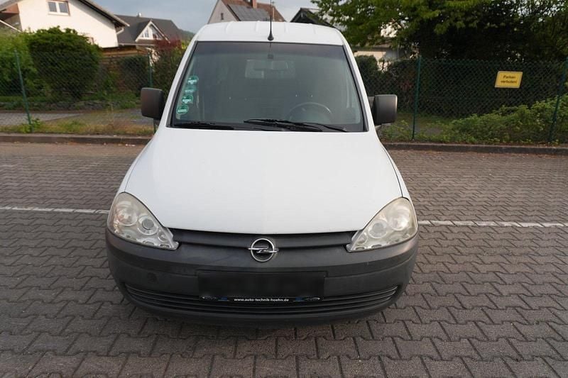 Second-hand Opel Combo 70 CP (51 kW) 2006 Alb Monovolum