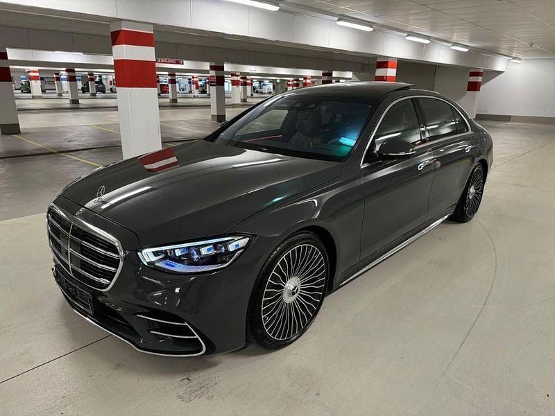 Grau Gebraucht 2023 Mercedes S580 AMG Limousine | 132.000 € - Bild 1/4
