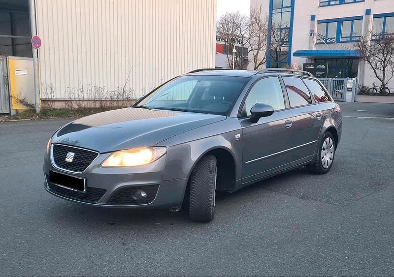 Gebraucht Seat Exeo Style 143 PS (105 kW) 2012 Grau Kombi