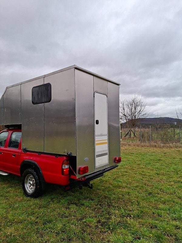 Gebraucht Mazda B Series 109 PS (80 kW) 2001 Rot Pickup