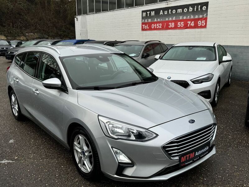 Silber Gebraucht 2019 Ford Focus Cool & Connect Limousine | 9.690 € (Fairer Preis) - Bild 1/4
