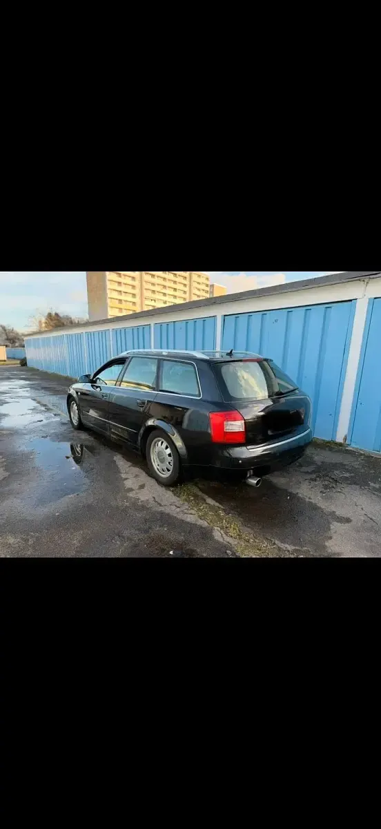 Gebraucht Audi A4 130 PS (95 kW) 2004 Schwarz Kombi