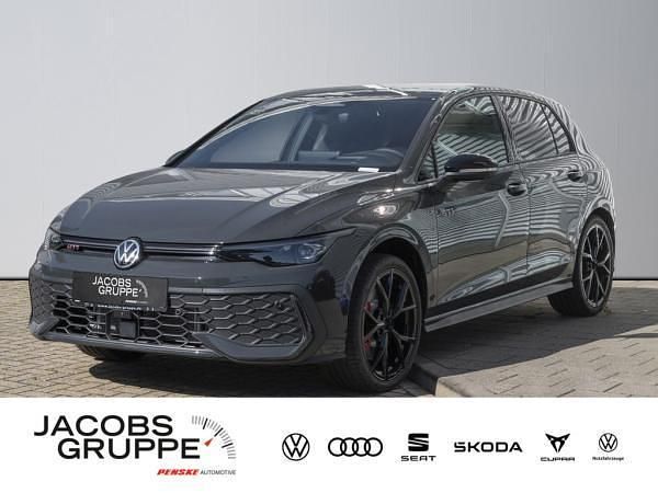 Uranograu Neu 2026 VW Golf GTI Limousine | 48.490 € - Bild 1/4