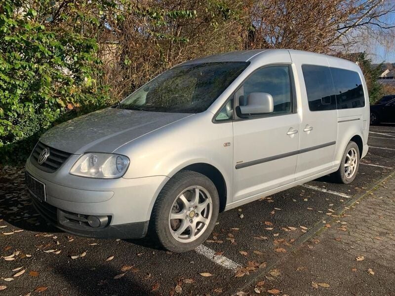 Silber Gebraucht 2009 VW Caddy Maxi Life Life Van / Kleinbus | 27.500 € - Bild 1/4