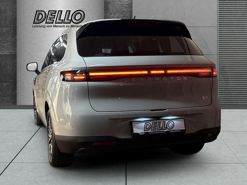 Gebraucht Leapmotor B10 160 kW (218 PS) 2025 Grau SUV