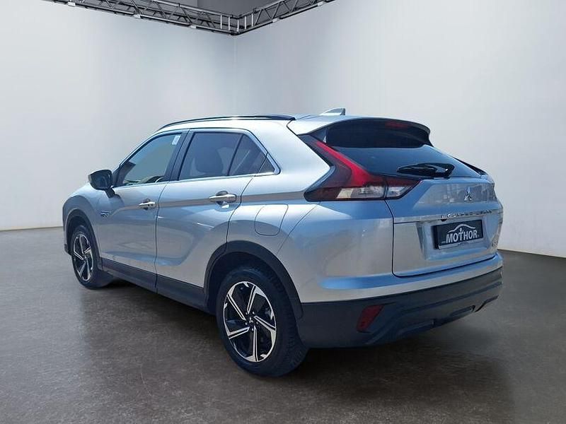 Second-hand Mitsubishi Eclipse Cross 188 CP (138 kW) 2024 Argintiu SUV