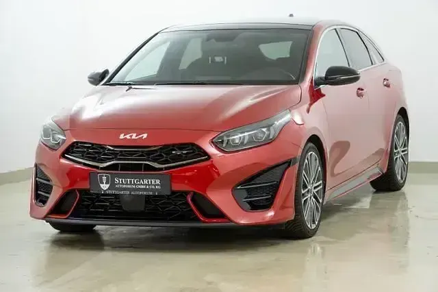 Gebraucht Kia ProCeed GT GT 204 PS (150 kW) 2022 Rot Kleinwagen