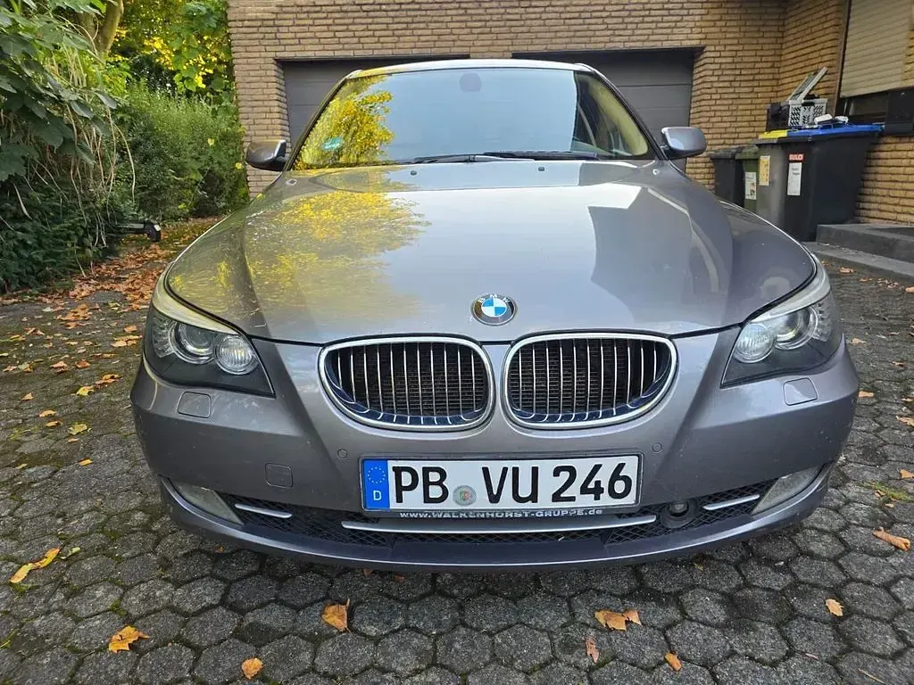 Second-hand BMW 525 197 CP (144 kW) 2008 Gri Berlinǎ