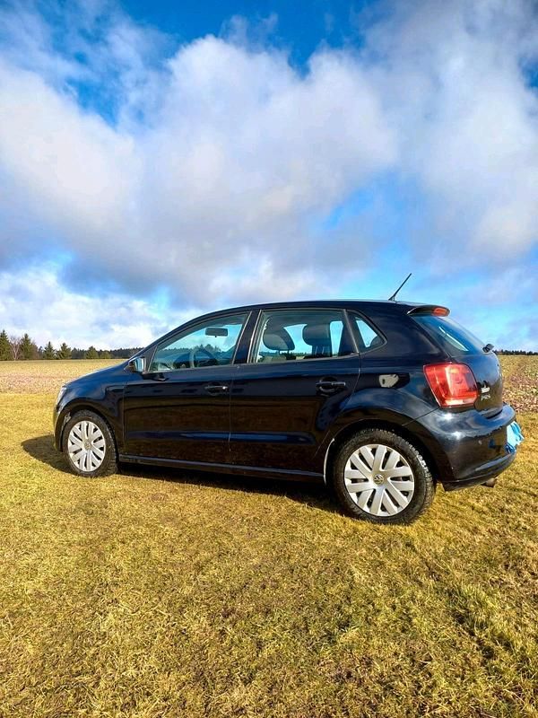 Gebraucht VW Polo 85 PS (62 kW) 2010 Schwarz Kleinwagen