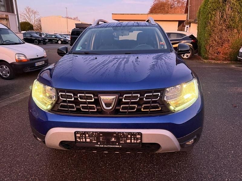 Gebraucht Dacia Duster Celebration 116 PS (85 kW) 2020 Blau SUV