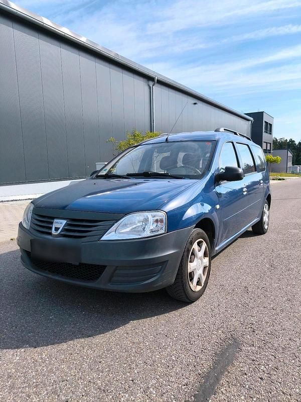 Blau Gebraucht 2009 Dacia Logan Limousine | 590 € (Guter Preis) - Bild 1/4