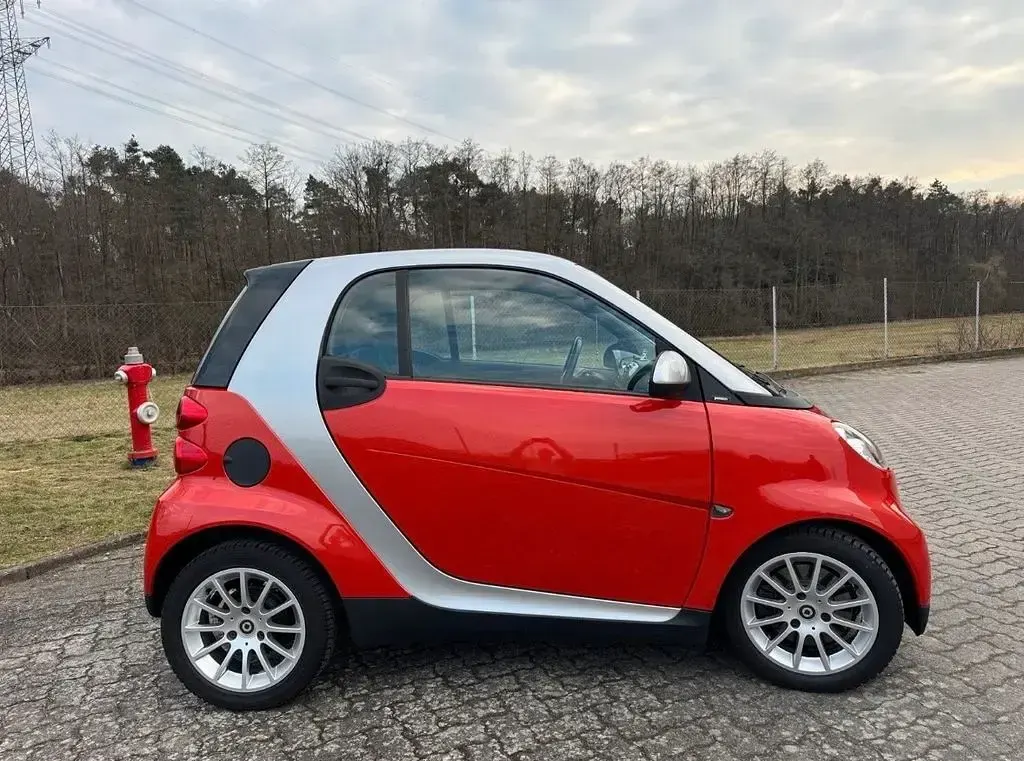 Gebraucht Smart ForTwo Coupé Passion 71 PS (52 kW) 2008 Rot Coupé