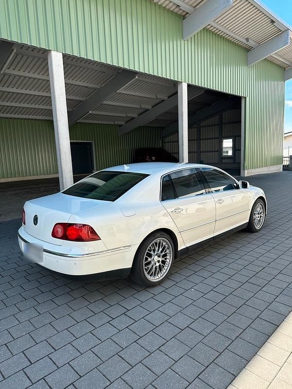 Usata VW Phaeton 233 CV (171 kW) 2008 Bianco Berlina