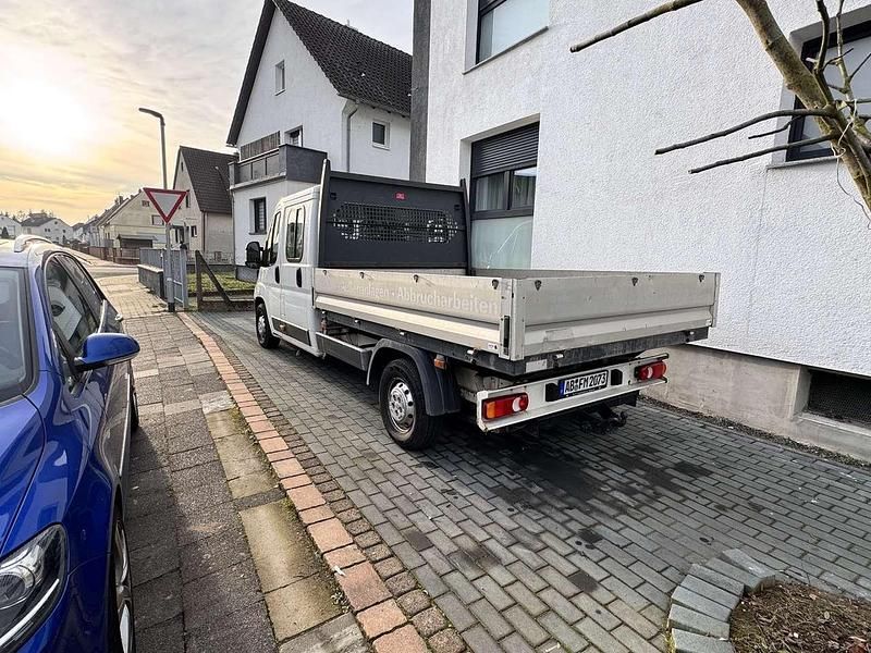 Gebraucht Peugeot Boxer 131 PS (96 kW) 2016 Weiß Van