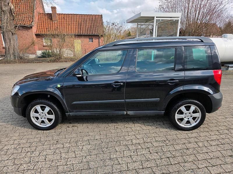Gebraucht Skoda Yeti 105 PS (77 kW) 2011 Schwarz SUV