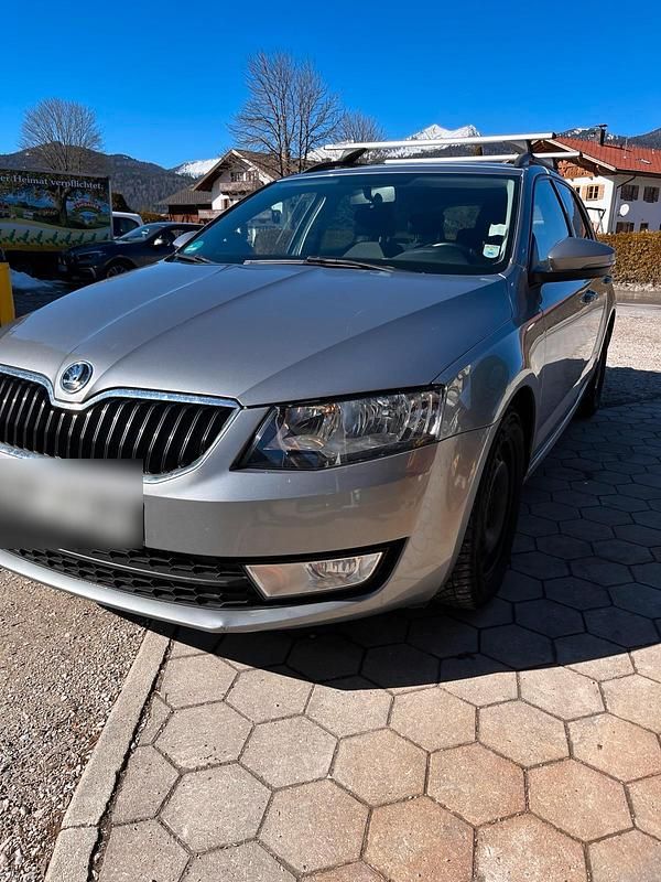 Gebraucht Skoda Octavia 110 PS (80 kW) 2016 Grau Kleinwagen